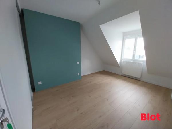 Maison 4 pièce(s)