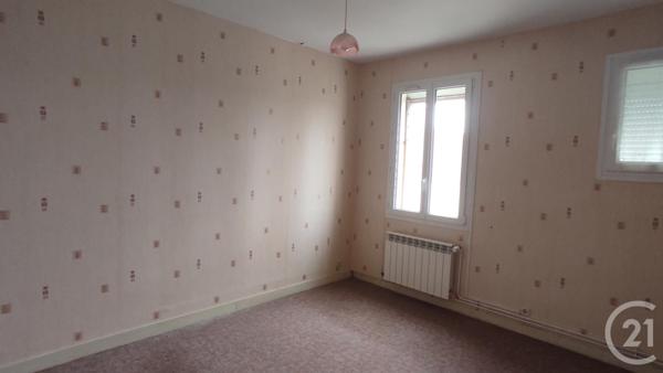 Maison à vendre  8 pièces - 126 m2 SAINTES - 17