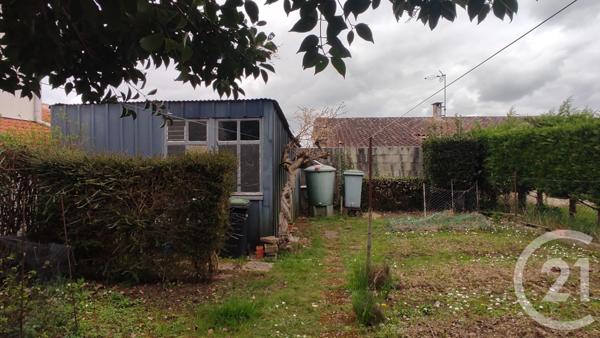 Maison à vendre  8 pièces - 126 m2 SAINTES - 17