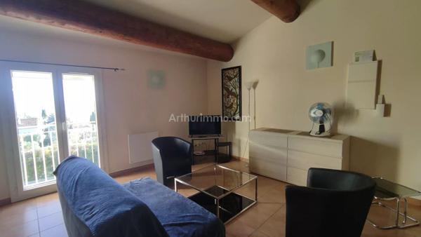 Location Appartement 1 pièces 45 m2 à Pierrevert