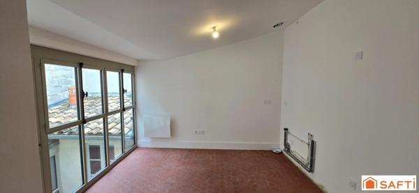 Magnifique T4 rénové, balcon, intra-muros Avignon