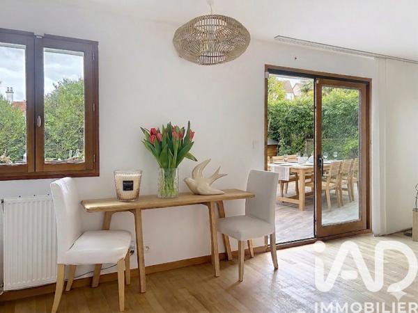 Maison à vendre 6 pièces 156 m² Garches