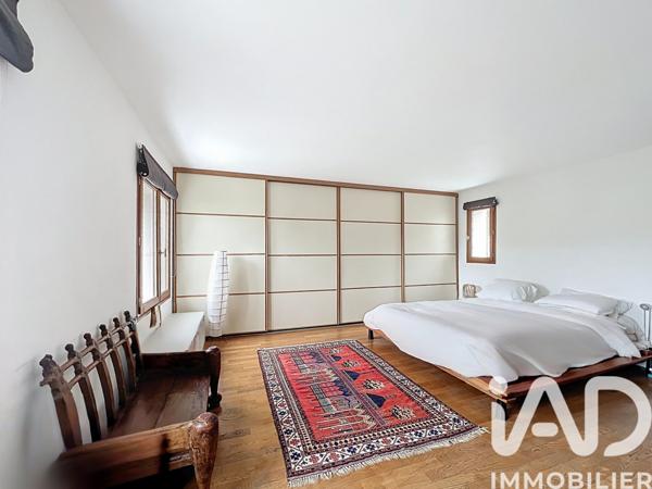 Maison à vendre 6 pièces 156 m² Garches