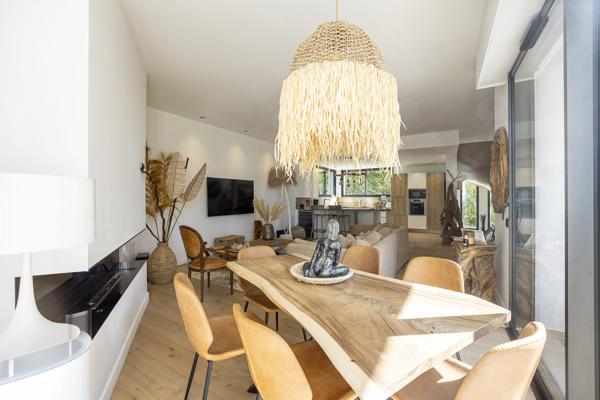 Belle villa contemporaine à Mougins proche vieux village et écoles internationales