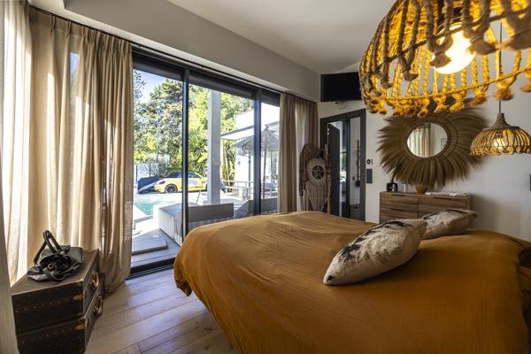 Belle villa contemporaine à Mougins proche vieux village et écoles internationales