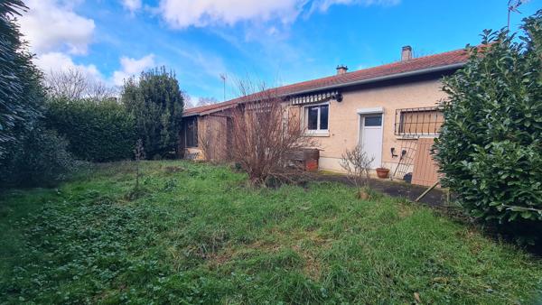 Maison
         3 pièces
        - 92 m² 160 000 € *