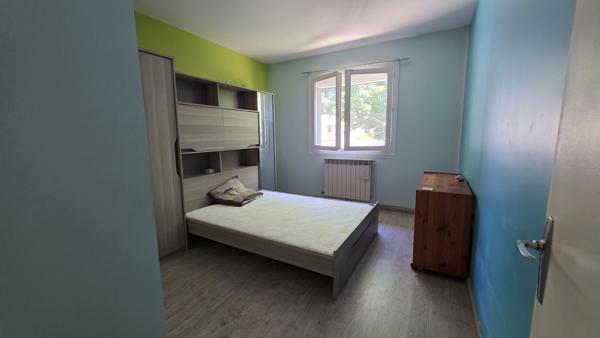 Maison
         3 pièces
        - 92 m² 160 000 € *