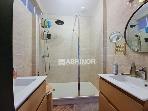 APPARTEMENT T3 style HAUSSMANIEN au coeur de TOURCOING