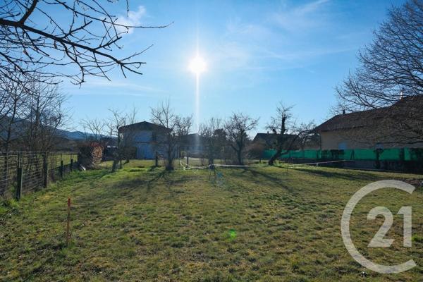 Terrain à vendre  585 m2 SCIEZ - 74