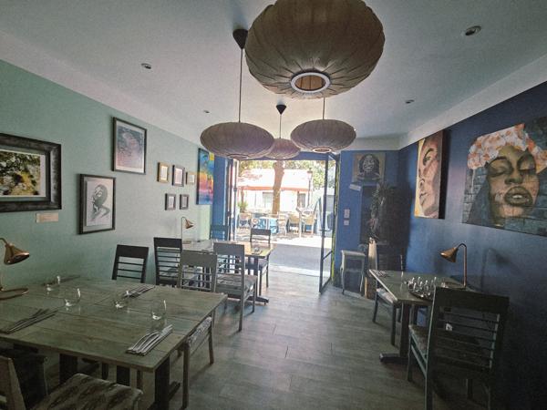 Fonds De Commerce
        
        - 160 m² 77 000 € *