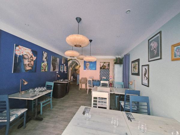 Fonds De Commerce
        
        - 160 m² 77 000 € *