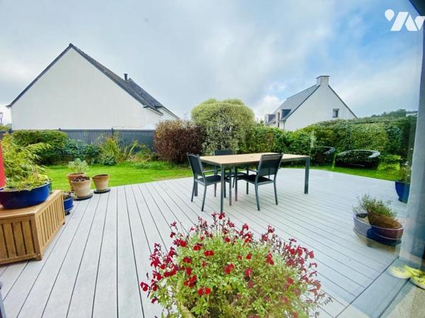  Maison 143 m² à Plescop + terrain 700 m² – Proche commerces/écoles/bus