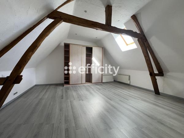 Maison
         8 pièces
        - 205 m² 212 000 €*