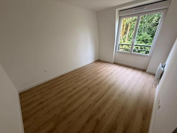 A LOUER : T3 à SECLIN • • 785 € CC • Réf. 1575-A208