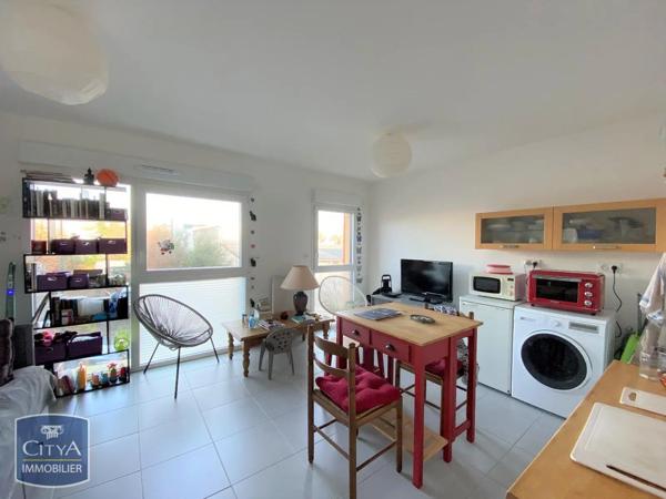 Appartement à louer 2 pièces 38.79m² Saint-Herblain (44800)