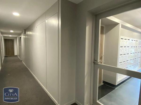 Appartement à louer 2 pièces 38.79m² Saint-Herblain (44800)