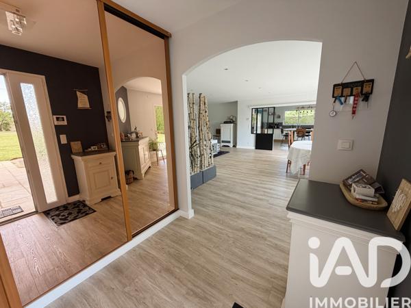 Maison à vendre 8 pièces 228 m² Pompaire