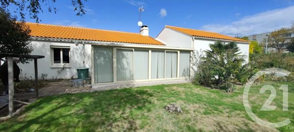 Maison à vendre  5 pièces - 100 m 2   CHALLANS  - 85