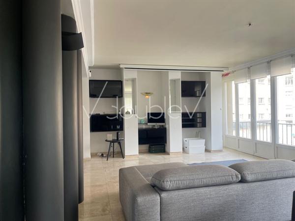 LILLE centre/ gares- 550 000 € FAI