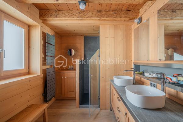 Chalet de 243 m²
