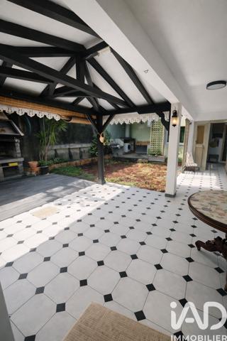 Maison à vendre 12 pièces 250 m² Saint-André