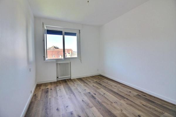 Appartement T3 rénové avec terrasse - Brive centre quartier Lycée - 169 900 euros
