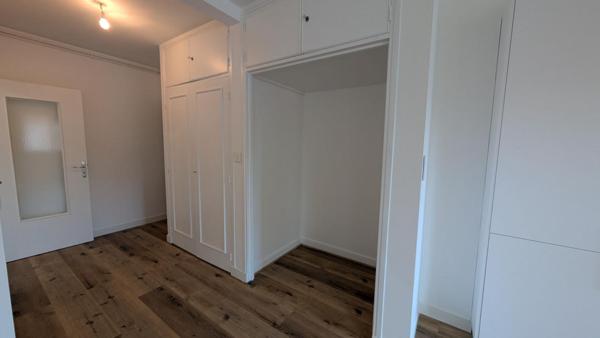 Appartement T3 rénové avec terrasse - Brive centre quartier Lycée - 169 900 euros