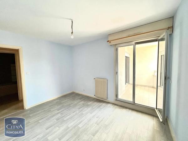 Appartement à louer 3 pièces 65.97m² Riom (63200)