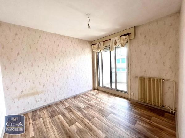 Appartement à louer 3 pièces 65.97m² Riom (63200)