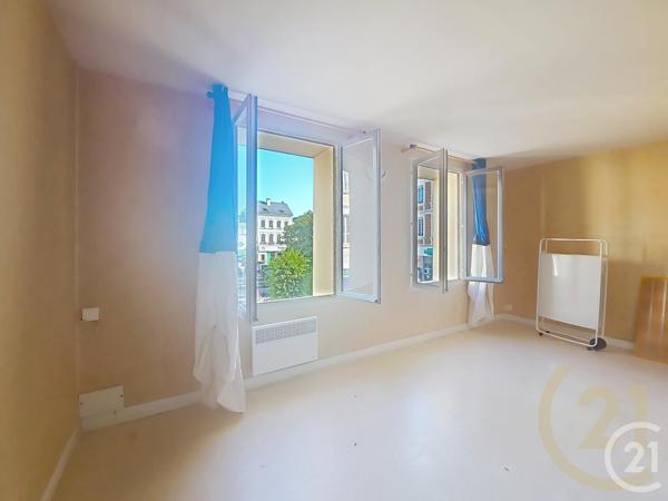 Immeuble à vendre  132 m2 LILLEBONNE - 76
