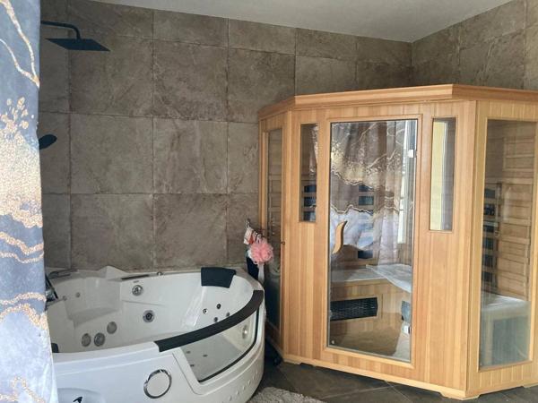 À vendre – Bel appartement rénové au cœur de Mulhouse (129 m²)