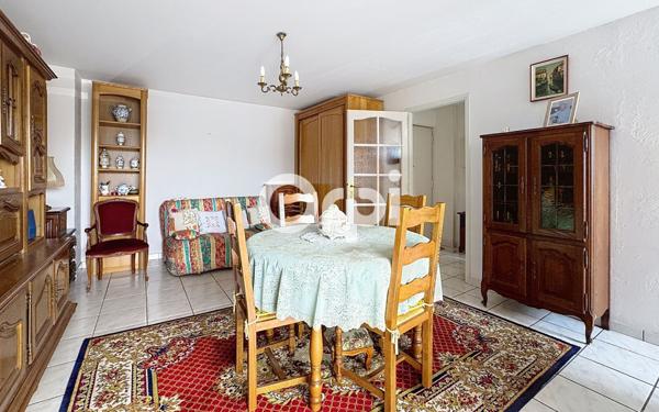 Appartement à vendre    2 pièces • 46,67 m2 Fréjus