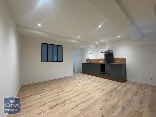 Appartement à louer 2 pièces 36.1m² Saint-Laurent-sur-Saône (01750)