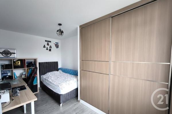 Maison à vendre  4 pièces - 93,72 m2 MEYZIEU - 69