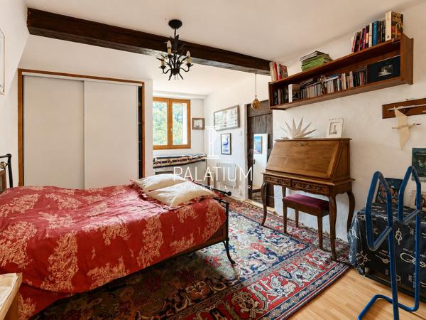 Maison de caractère – 260 m² – 4 appartements & revenus locatifs
