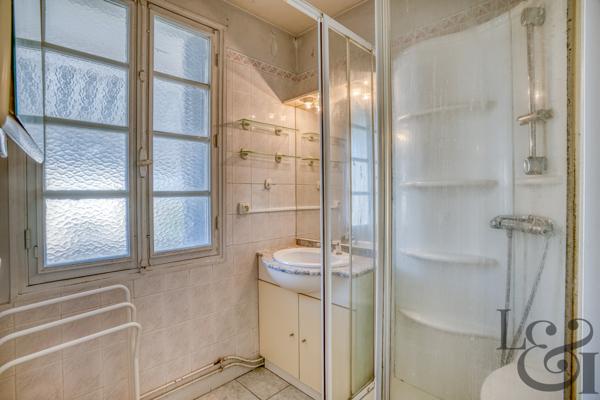 Maison traditionnelle des années 1970 à vendre à Villeneuve-sur-Lot