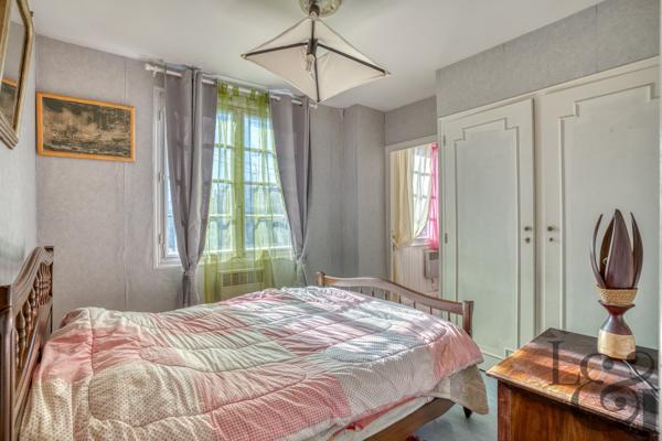 Maison traditionnelle des années 1970 à vendre à Villeneuve-sur-Lot