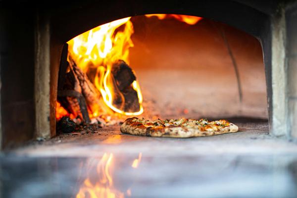 Fonds de commerce de PIZZERIA "snaking"