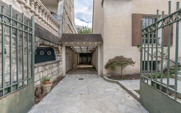 Maison à vendre    6 pièces • 180 m2 Saint-Maur-des-Fossés