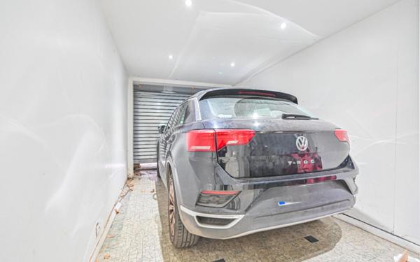 Maison à vendre    6 pièces •  Pantin