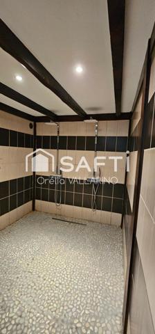 Une maison en pierre pleine de charme, rénovée avec grands volumes