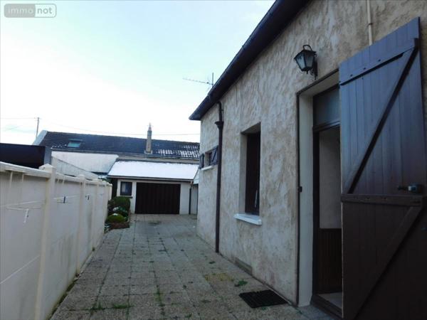 Maison à vendre à Caudebec-lès-Elbeuf en Seine-Maritime (76320), ref : 105000