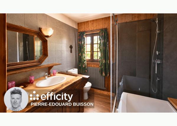Maison
         6 pièces
        - 174 m² Bien prestige 850 000 € *