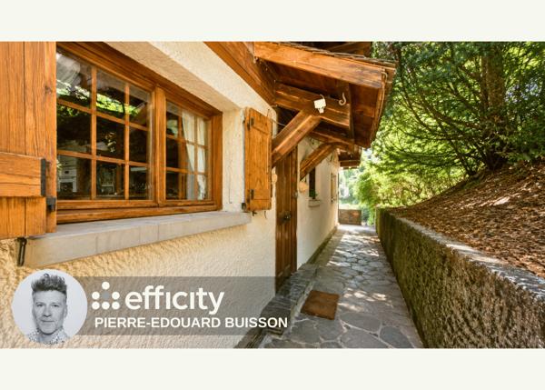 Maison
         6 pièces
        - 174 m² Bien prestige 850 000 € *