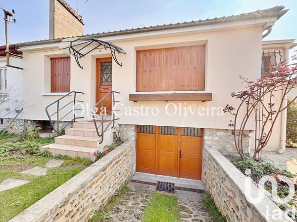 Maison traditionnelle 5 pièces de 86 m² à Viry-Châtillon (91170)