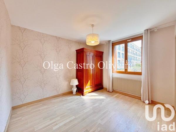 Maison traditionnelle 5 pièces de 86 m² à Viry-Châtillon (91170)