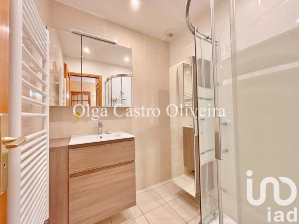 Maison traditionnelle 5 pièces de 86 m² à Viry-Châtillon (91170)