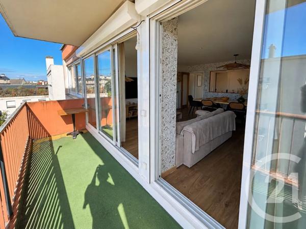 Appartement F4 à vendre  4 pièces - 80 m 2   PAU  - 64
