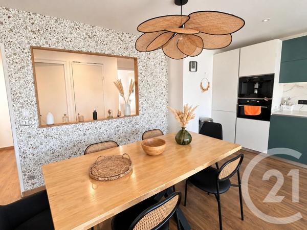 Appartement F4 à vendre  4 pièces - 80 m 2   PAU  - 64