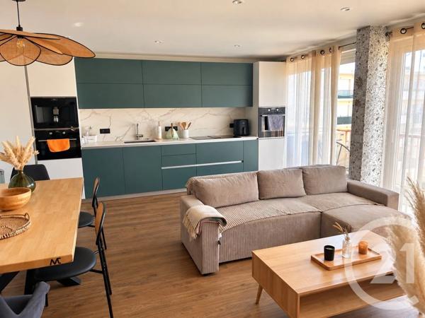 Appartement F4 à vendre  4 pièces - 80 m 2   PAU  - 64